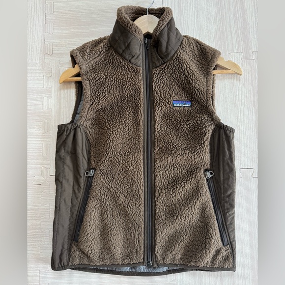 Patagonia Jackets & Blazers - Patagonia Brown Fleece Vest - S